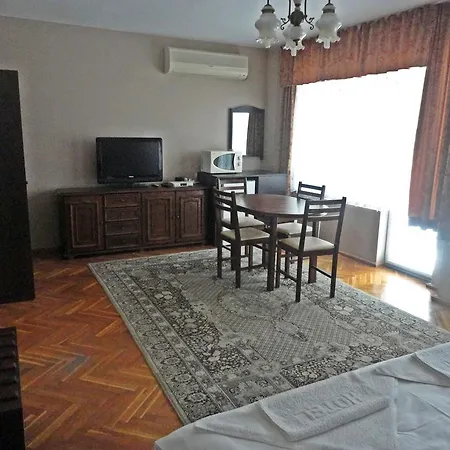 Appartamento Guest Casa Luba *