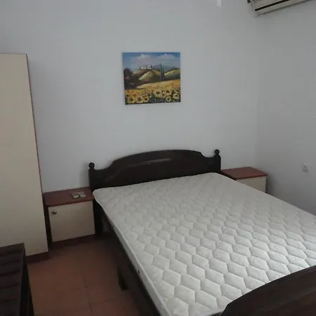 Guest Casa Luba Daire *