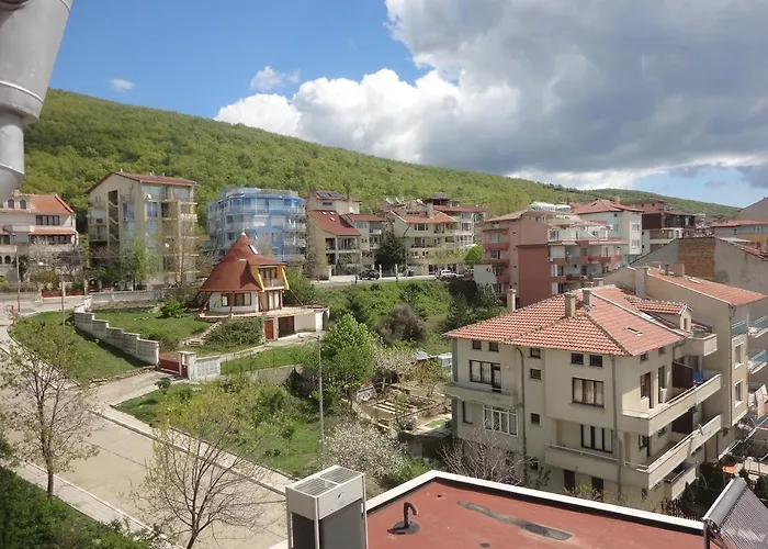 卢巴之家旅馆 公寓 圣弗拉斯