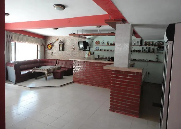 公寓 卢巴之家旅馆 *